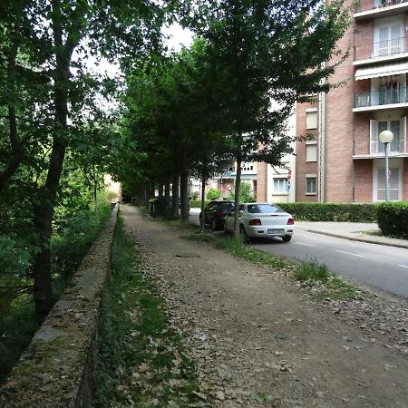 Apartment Olot By Interhome מראה חיצוני תמונה