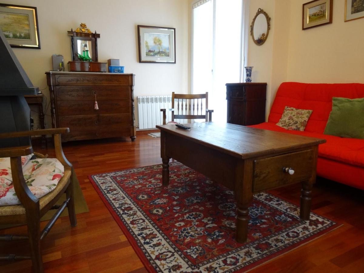 Apartment Olot By Interhome מראה חיצוני תמונה