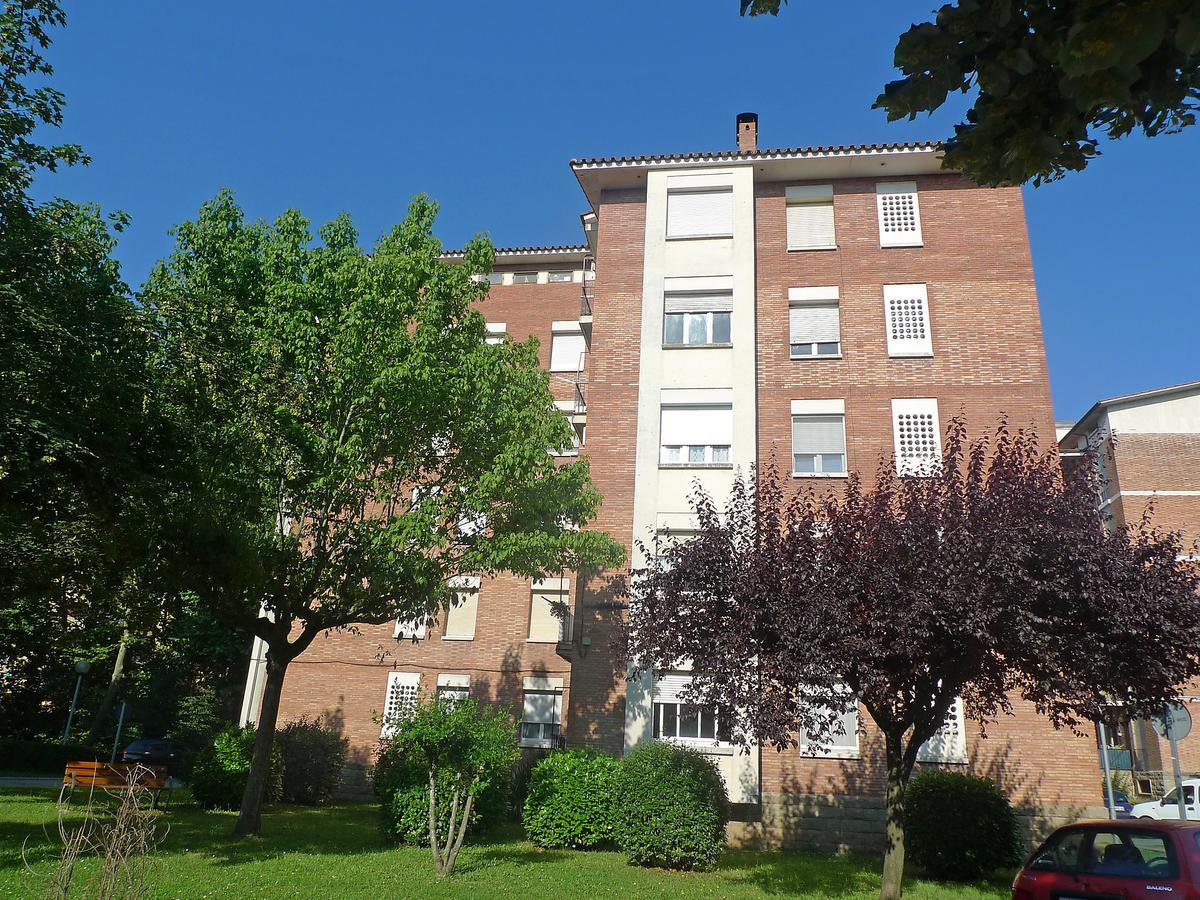 Apartment Olot By Interhome מראה חיצוני תמונה